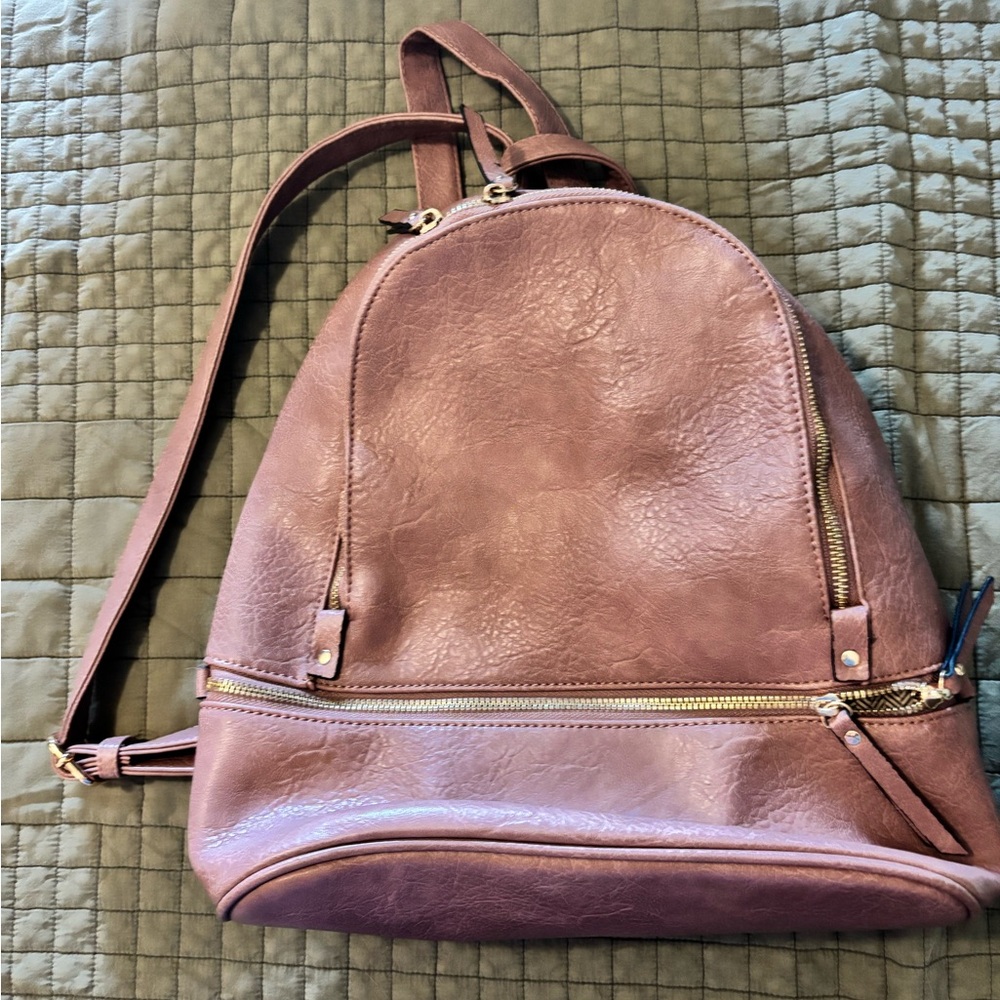 Light pink Jen & Co Vegan  Leather Backpack